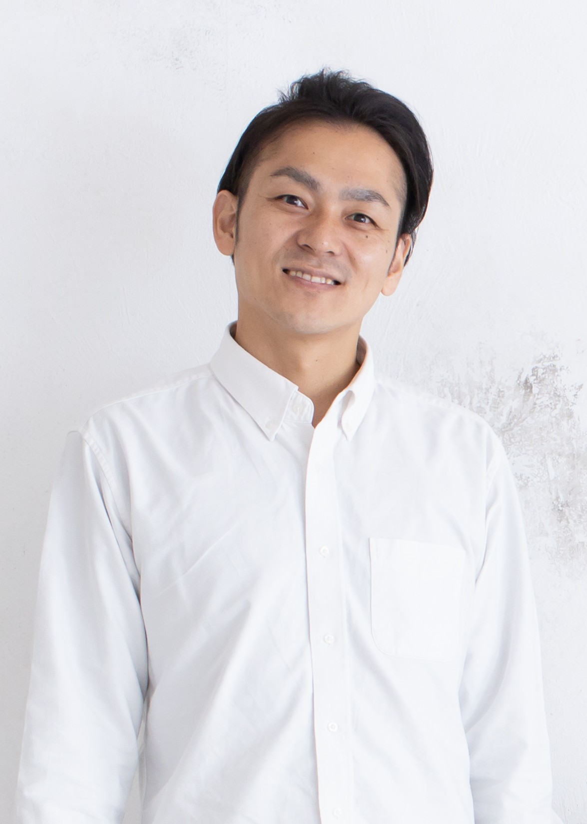 代表取締役 前中 務